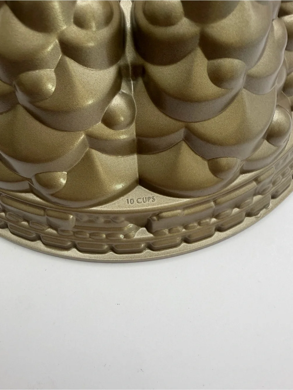 Nordic Ware Holiday Tree Bundt Pan Christmas Trees Holiday 10 Cups Made in USA